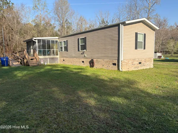 $148,000 | 312 Fire Tower Road, Lake Waccamaw, NC 28450
