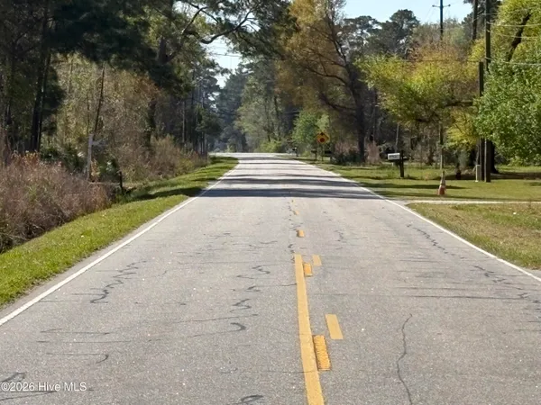 $148,000 | 312 Fire Tower Road, Lake Waccamaw, NC 28450