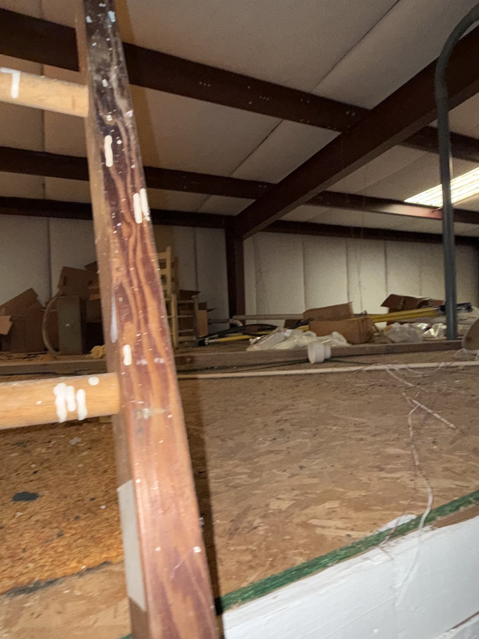8475 Crawley Hill Road Mount Pleasant, TN 38474 - Photo 14 of 41 a view of a water heater room