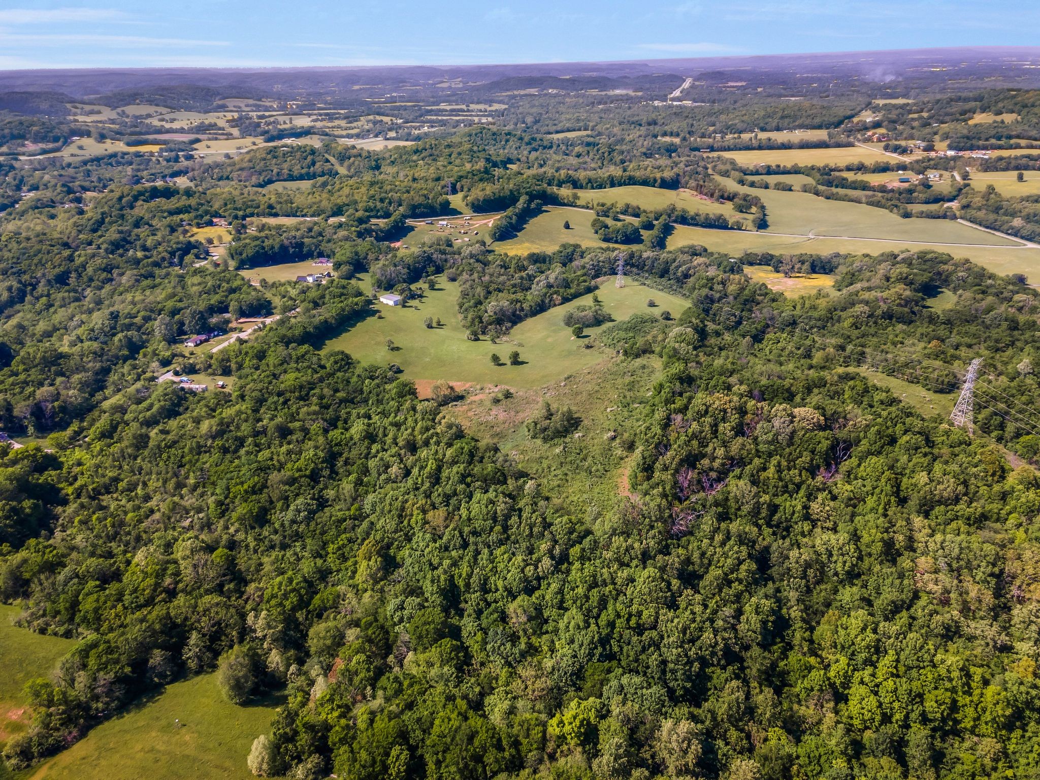 8475 Crawley Hill Road Mount Pleasant, TN 38474 - Photo 5 of 41 a view of a city with mountains in the background