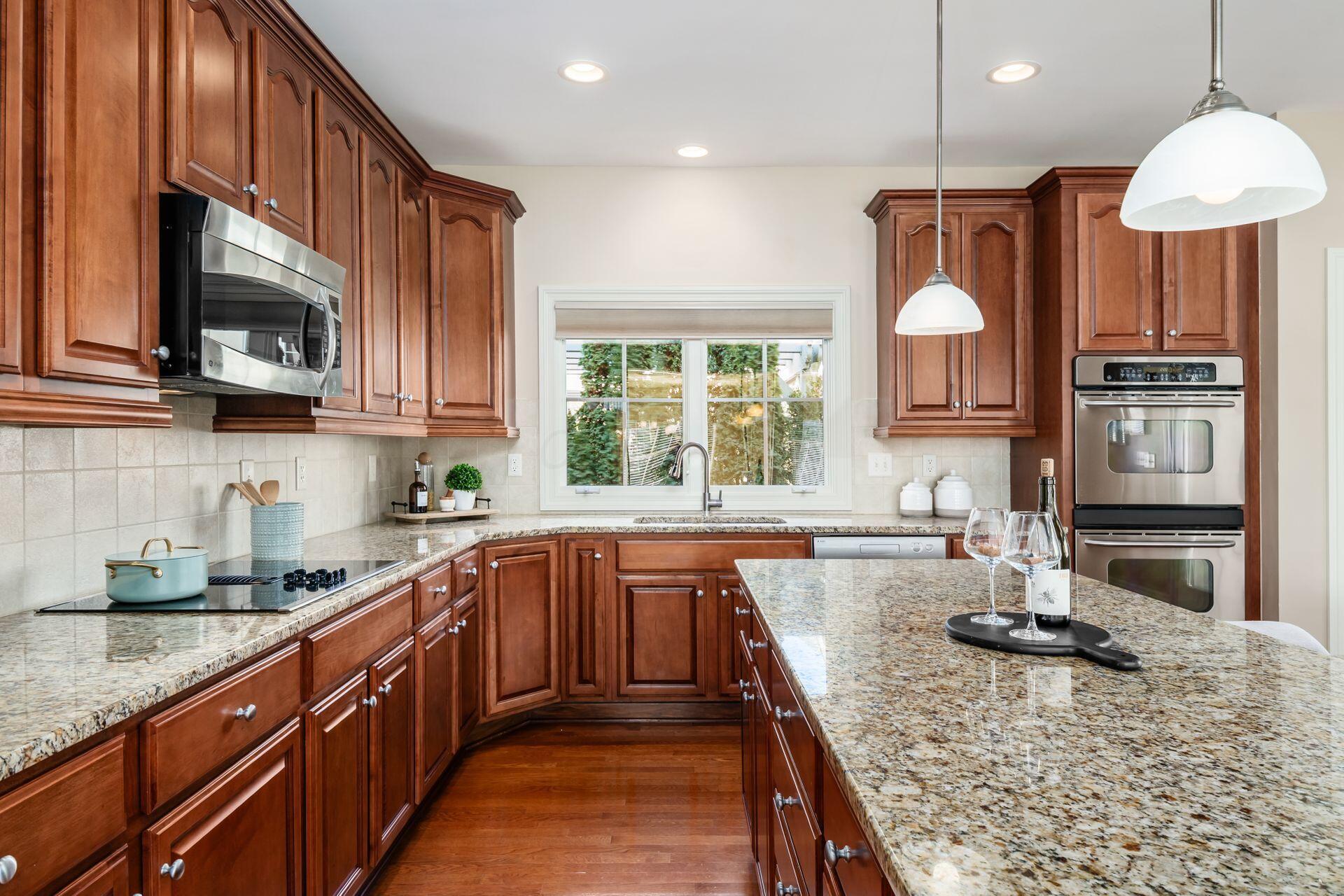 3282 Welsh Abey Road Dublin, OH 43017 - Photo 15 of 52 Kitchen