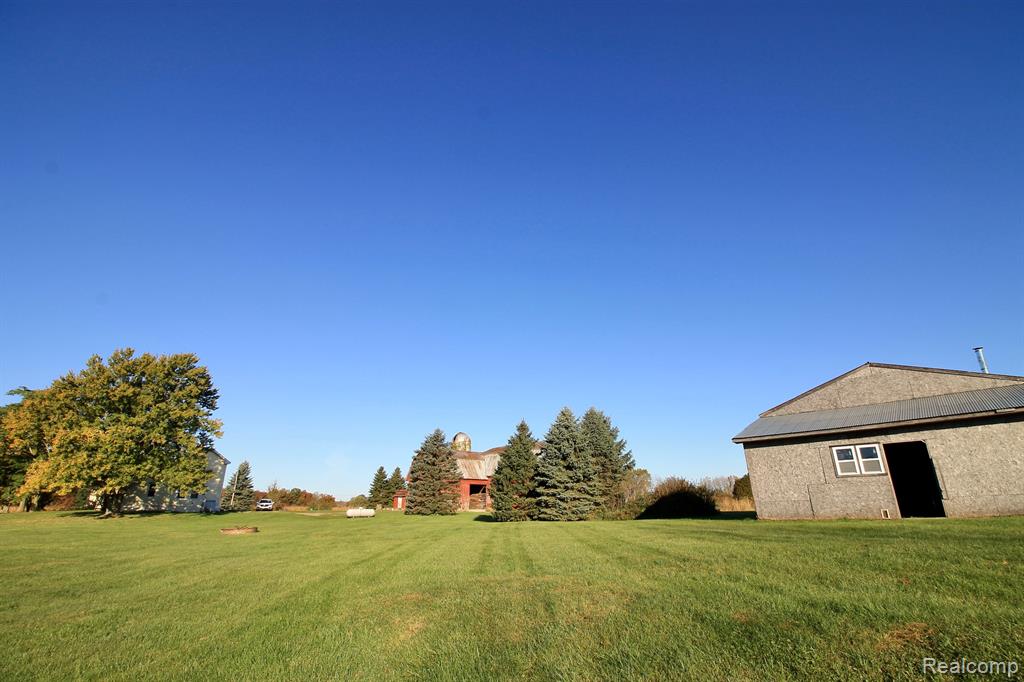 10417 Vassar Road Grand Blanc, MI 48439 - Photo 7 of 24 Gallery Image 7