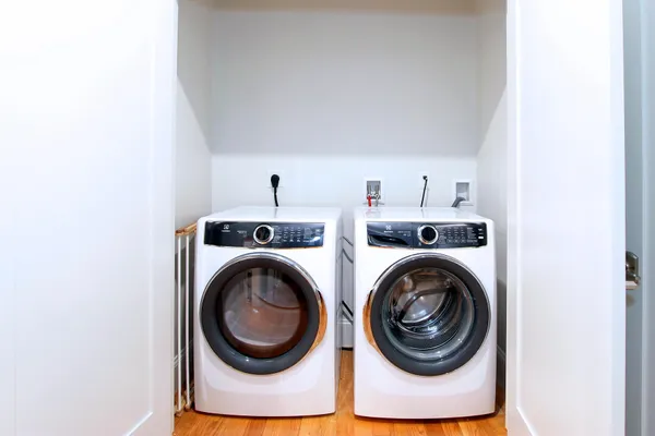 $625,000 | 100 Dillingham Avenue, Unit A101, Falmouth, MA 02540