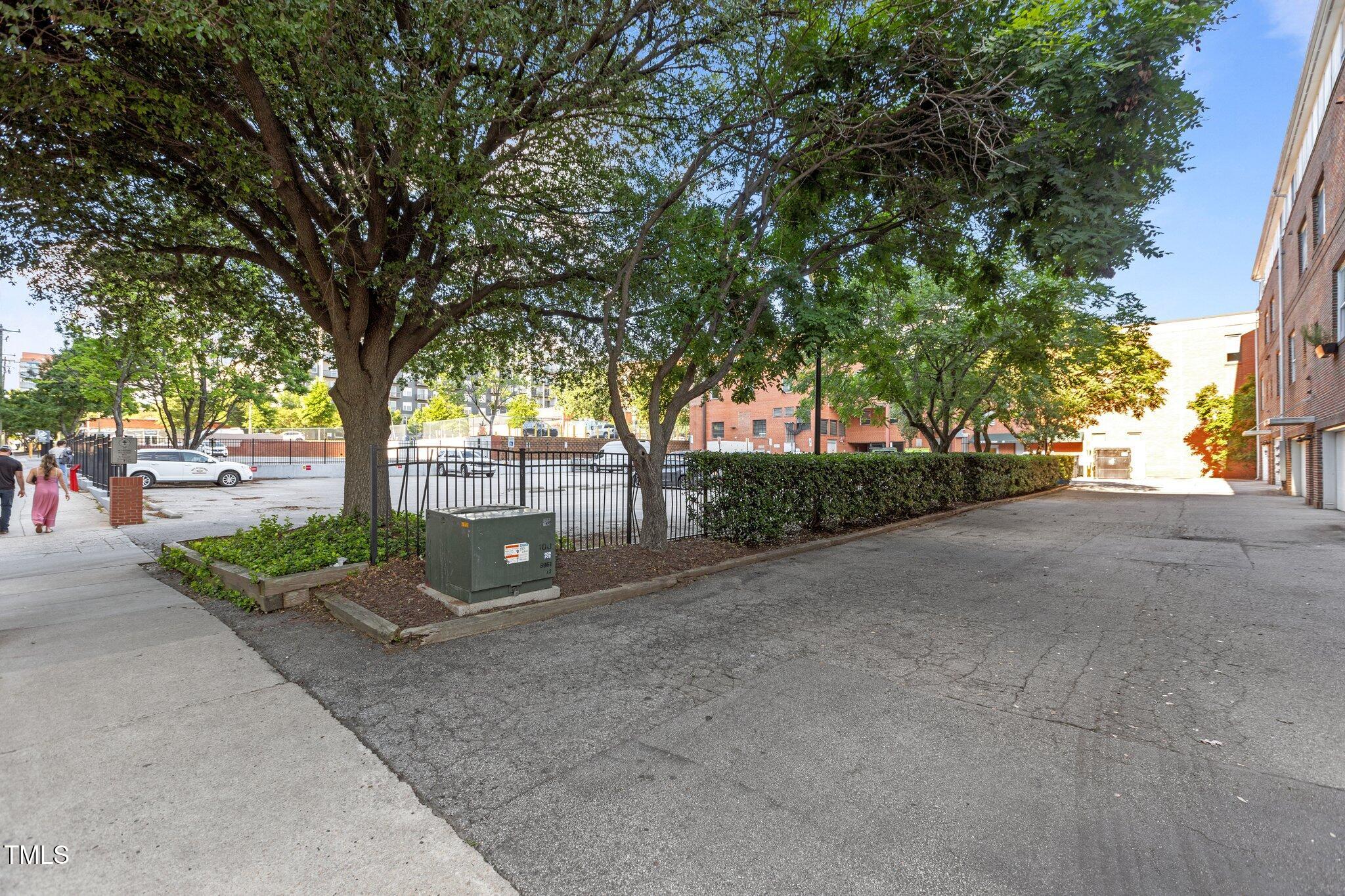 320 West Martin Street, Unit 205 Raleigh, NC 27601 - Photo 32 of 37 6-web-or-mls-2N6A9233