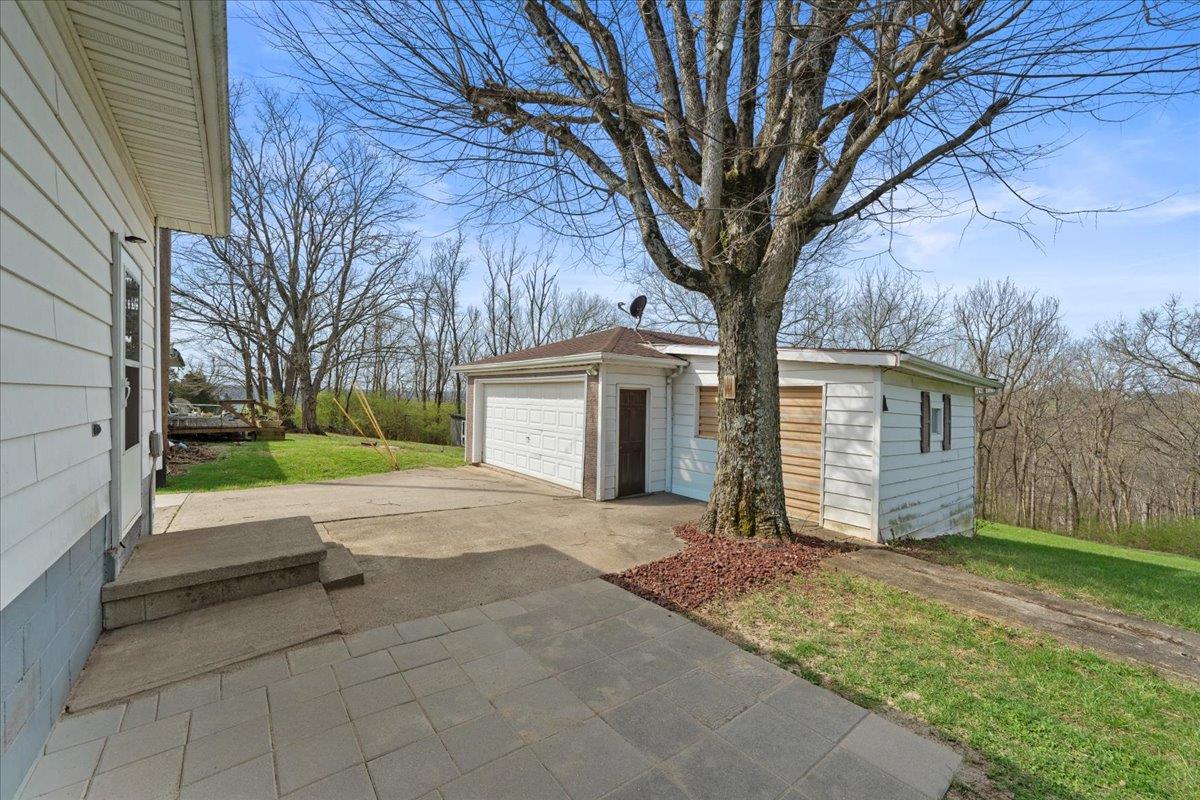 5669 Dutch Hollow Road Aurora, IN 47001 - Photo 21 of 27