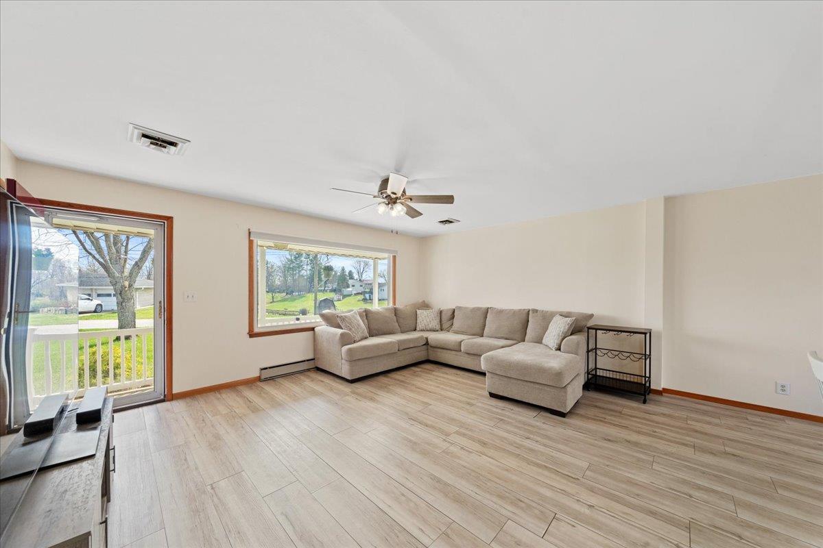 5669 Dutch Hollow Road Aurora, IN 47001 - Photo 4 of 27