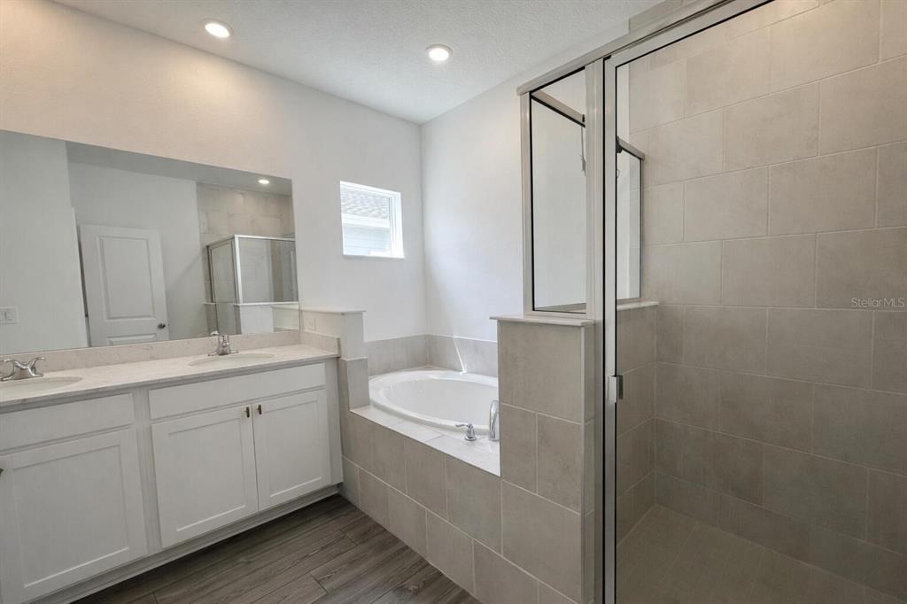 4713 Southwest 83rd Loop Ocala, FL 34476 - Photo 16 of 30