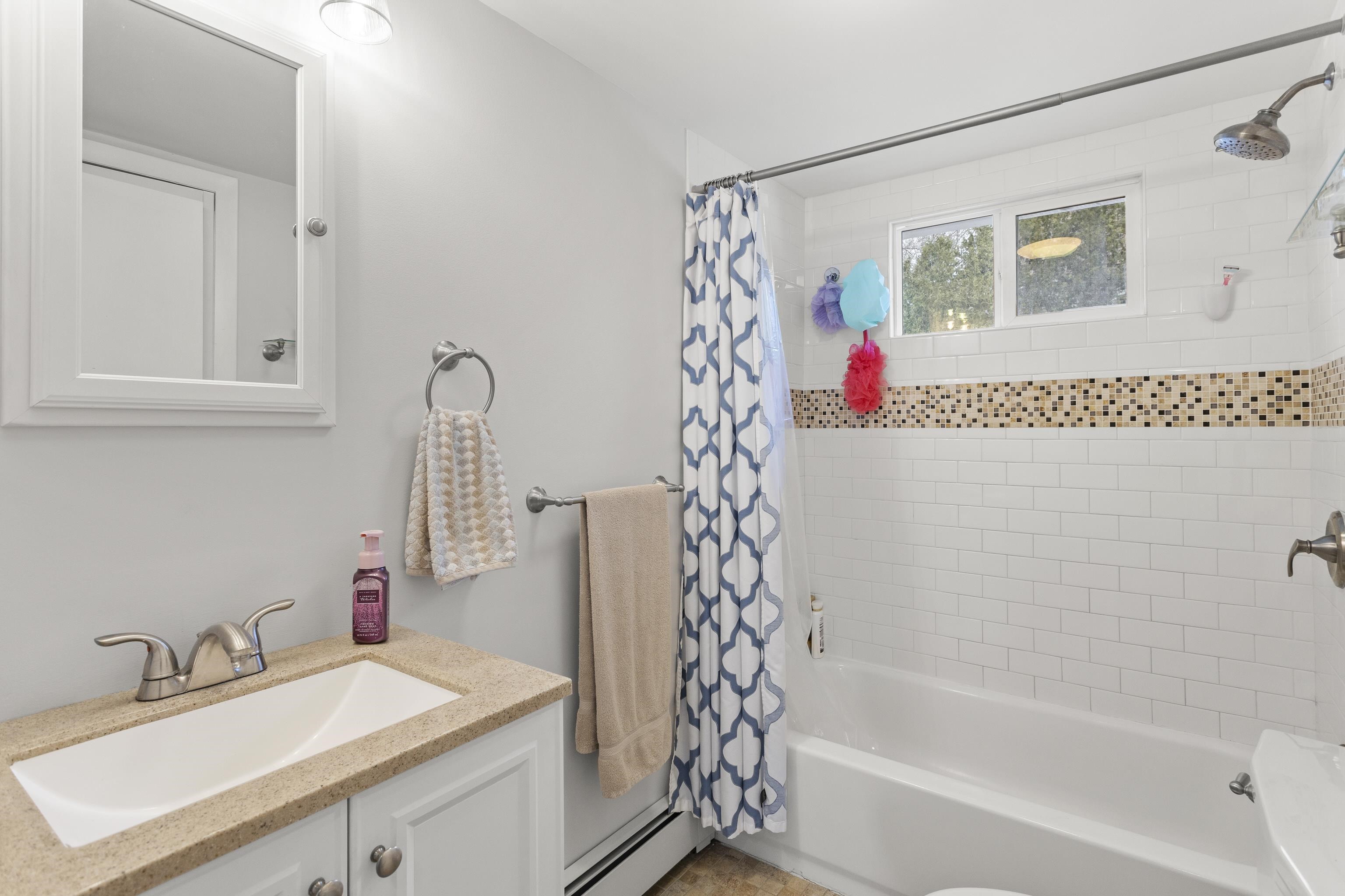 7 Gates Street Concord, NH 03301 - Photo 11 of 37