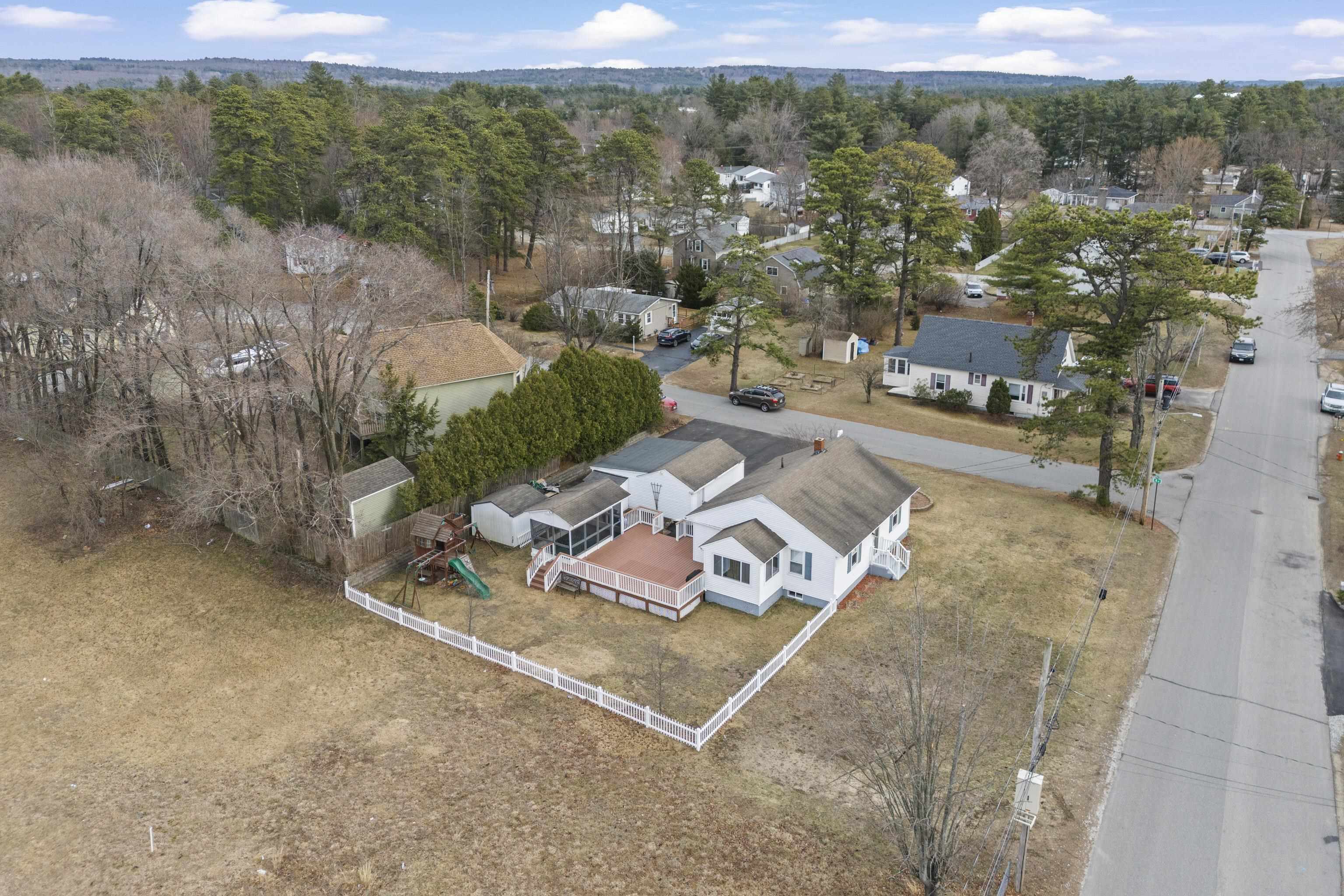 7 Gates Street Concord, NH 03301 - Photo 34 of 37