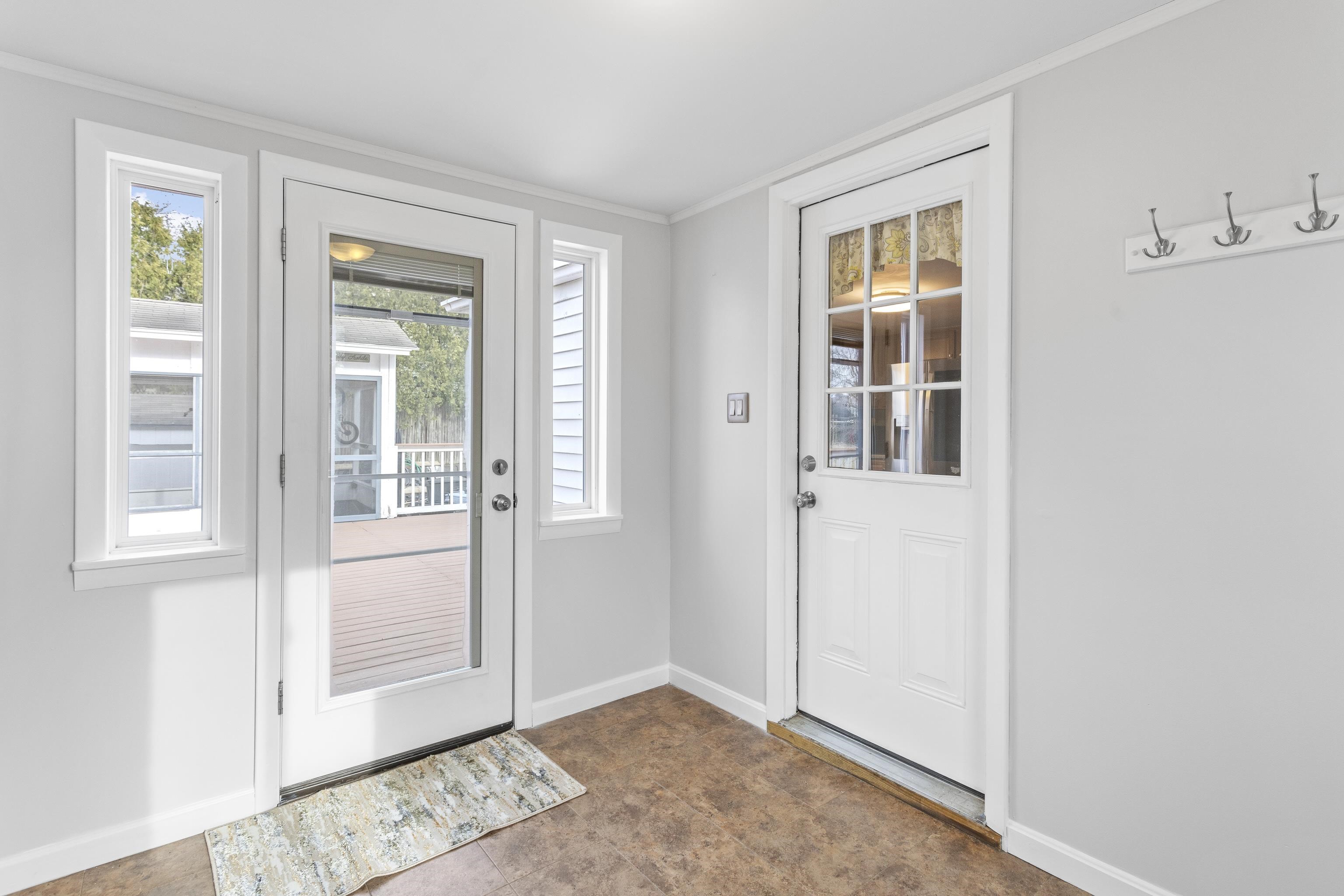 7 Gates Street Concord, NH 03301 - Photo 4 of 37