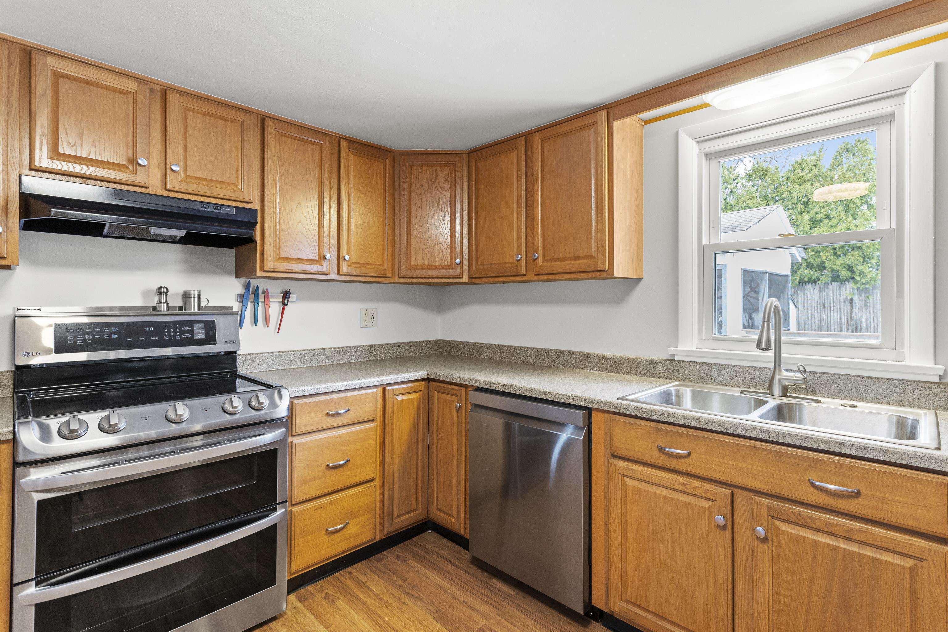 7 Gates Street Concord, NH 03301 - Photo 8 of 37