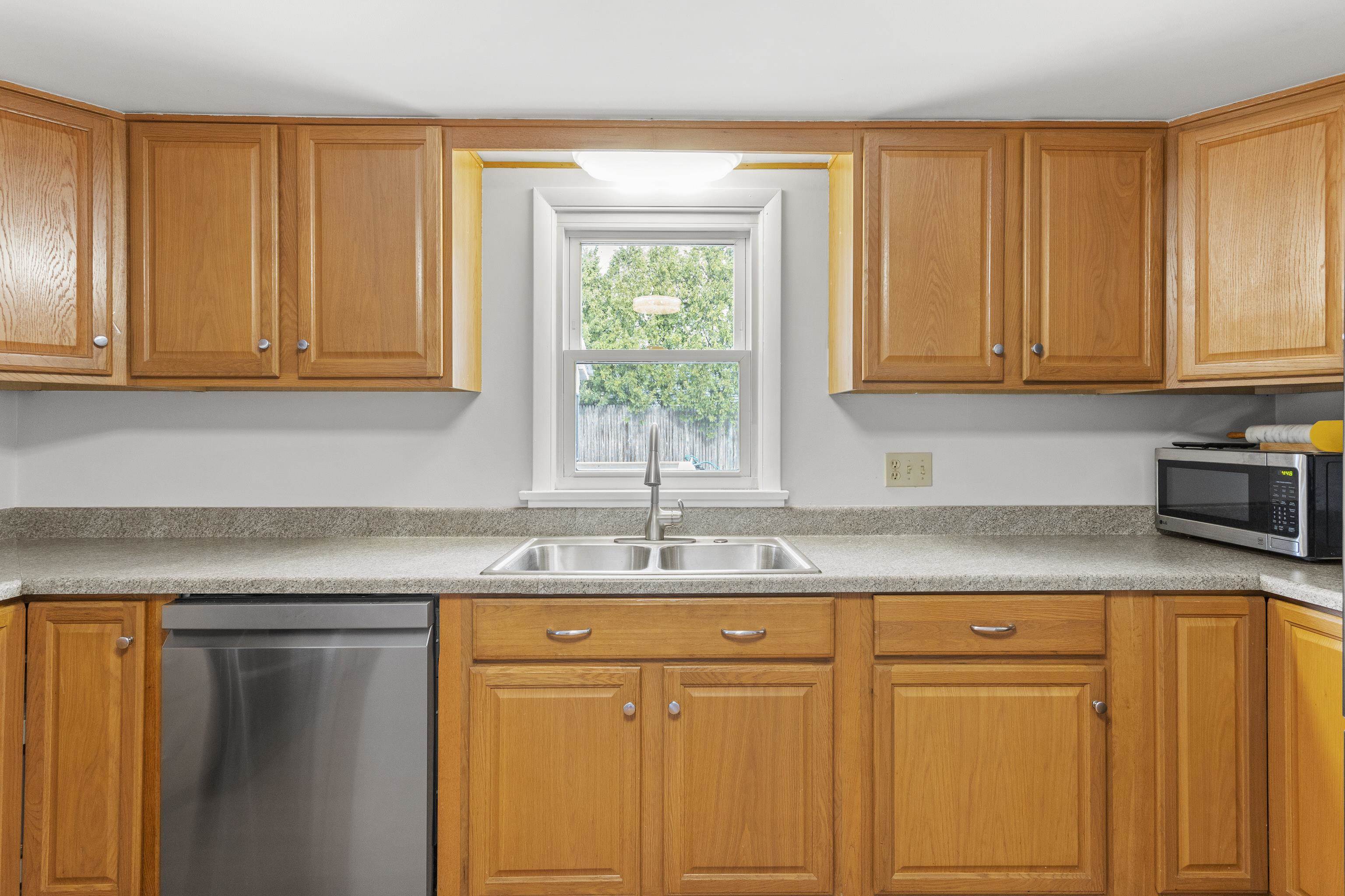 7 Gates Street Concord, NH 03301 - Photo 10 of 37