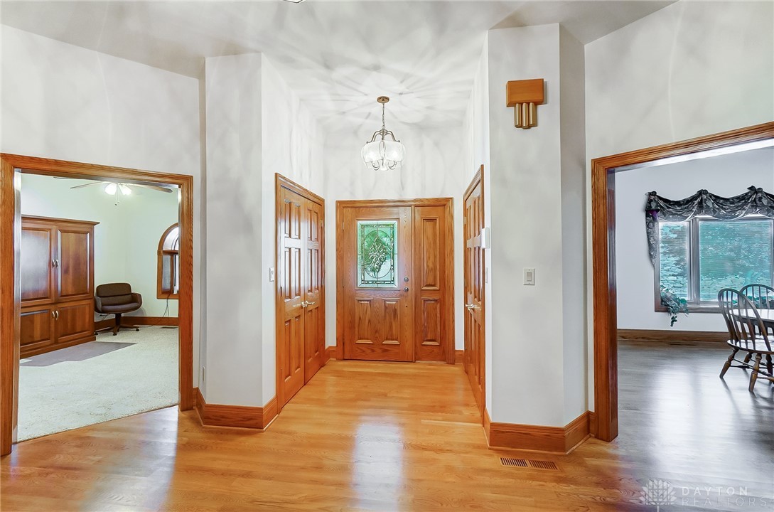 507 Shawhan Road Morrow, OH 45152 - Photo 5 of 85