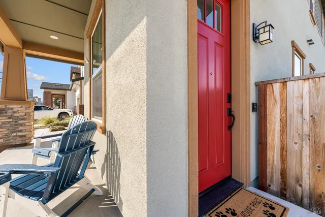 $1,099,000 | 591 Madison Street, Petaluma, CA 94952