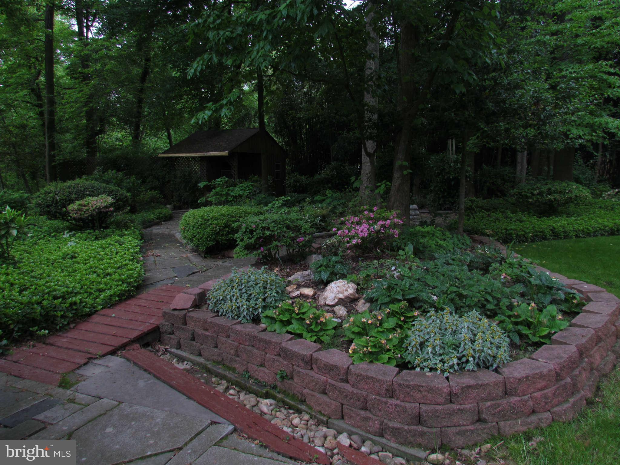 8531 Aponi Road Vienna, VA 22180 - Photo 3 of 4 Exterior Rear