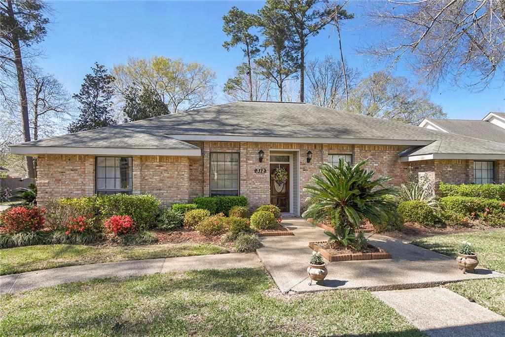 312 Rosedown Way Mandeville, LA 70471 - Photo 3 of 25 Gallery Image 3