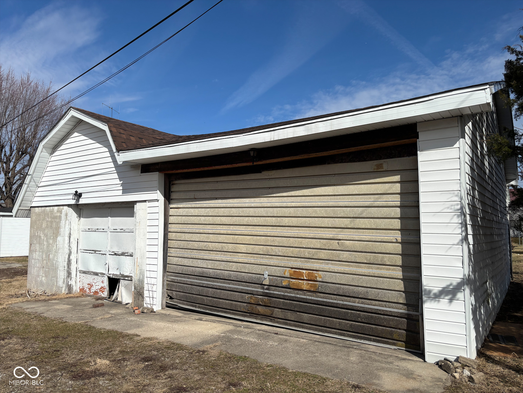 207 Jackson Street Frankton, IN 46044 - Photo 9 of 33