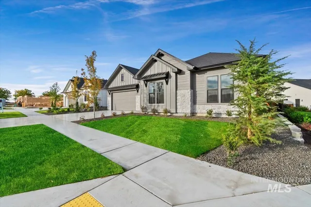 $859,880 | 11421 South Saylis Way, Kuna, ID 83634