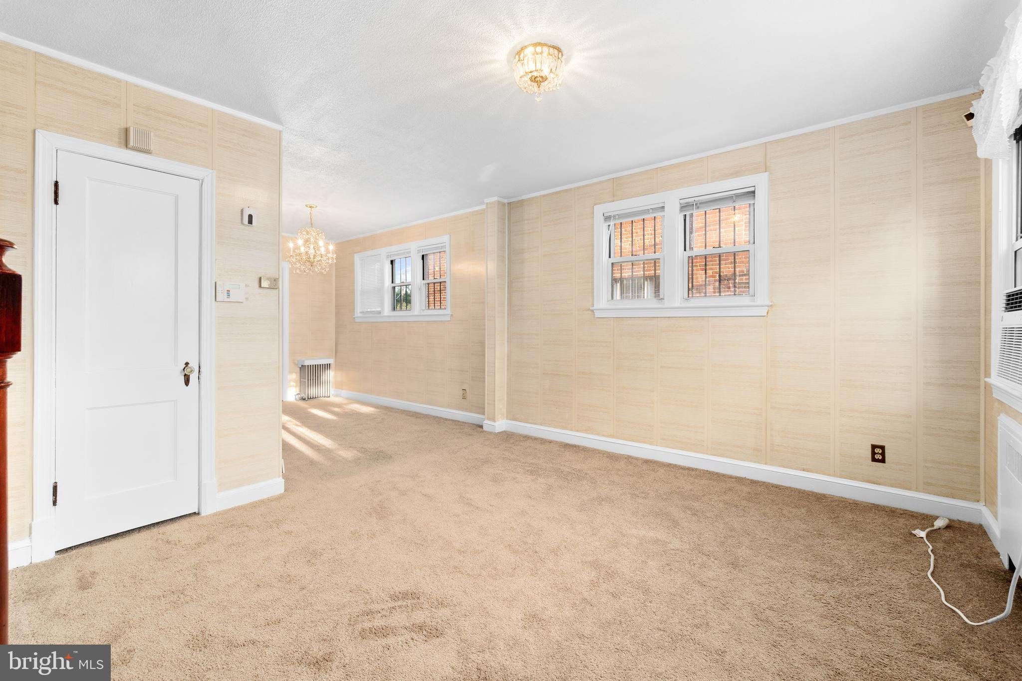 2835 4th Street Northeast Washington, DC 20002 - Photo 3 of 28 Living Room