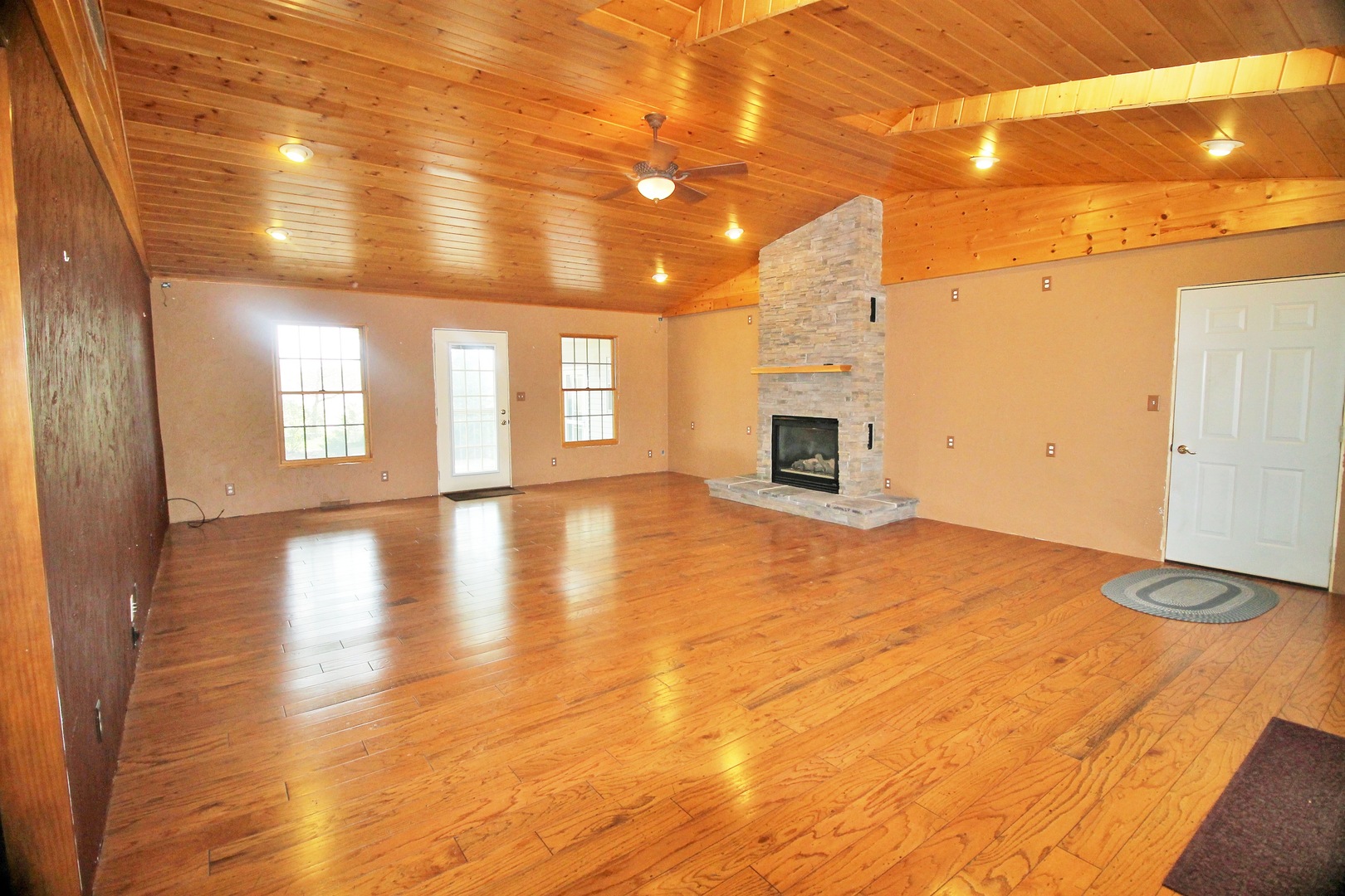 10093 Wolf Road Geneseo, IL 61254 - Photo 12 of 33