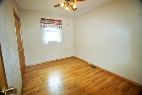 $290,000 | 10093 Wolf Road, Geneseo, IL 61254