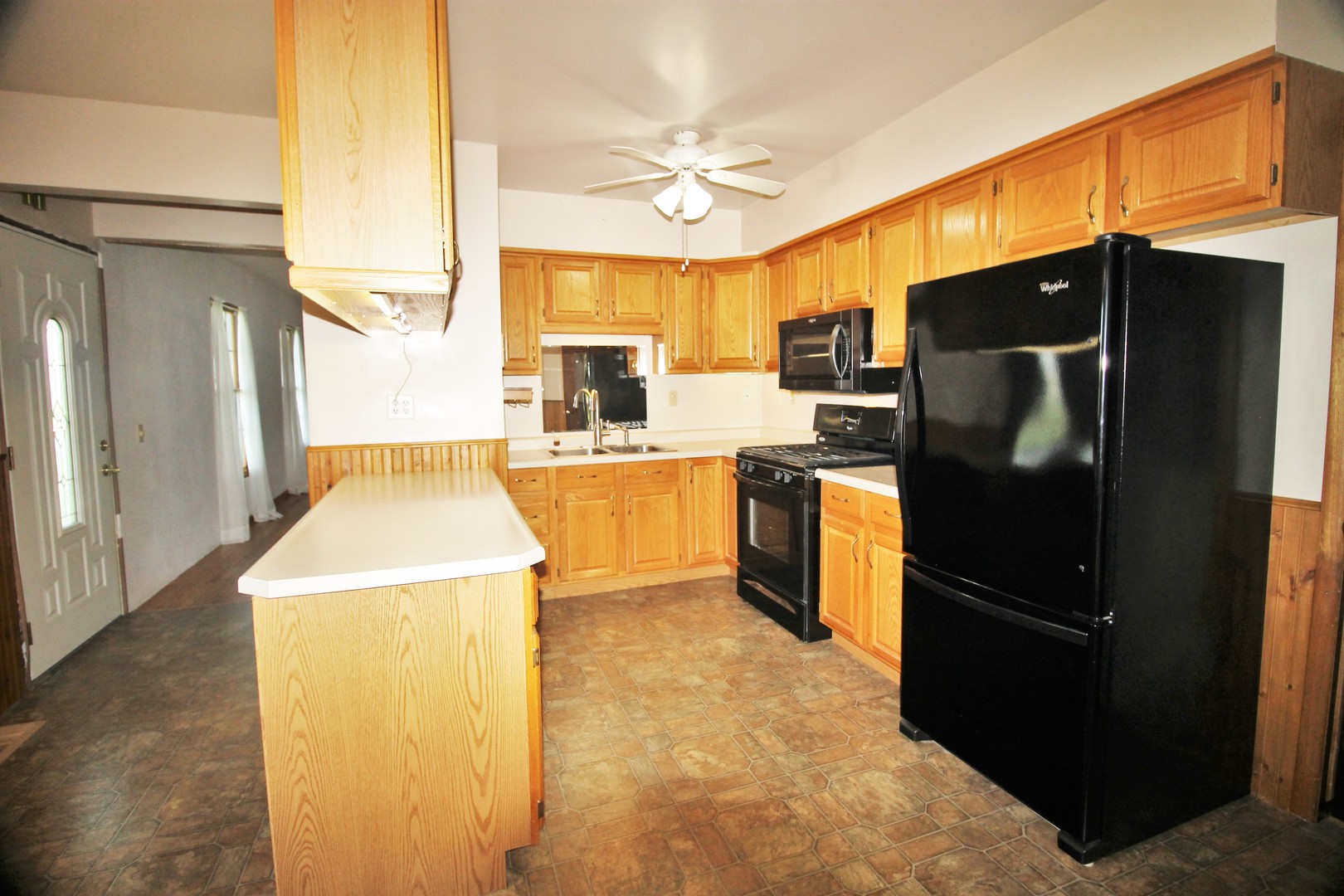 10093 Wolf Road Geneseo, IL 61254 - Photo 22 of 33