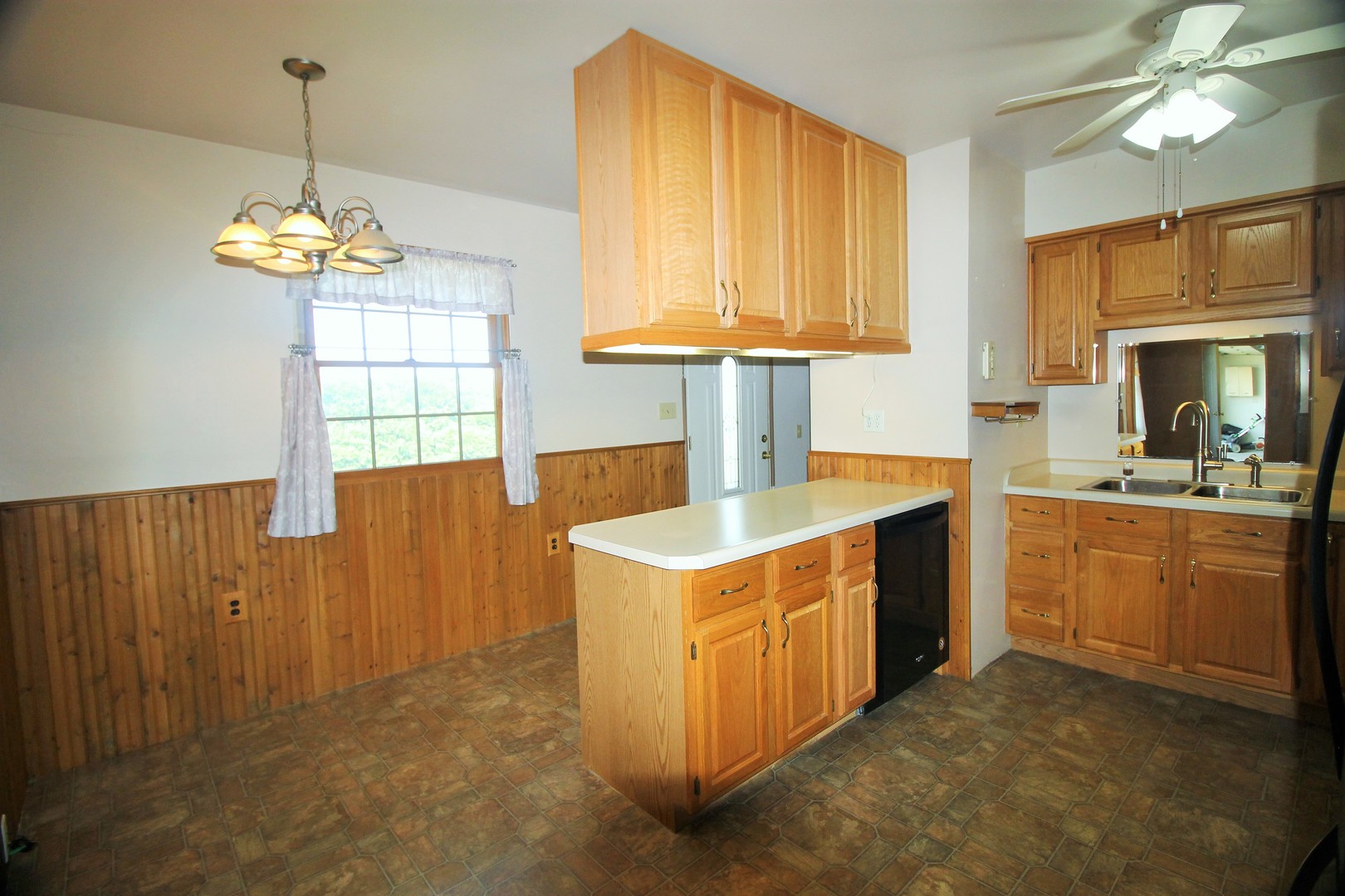 10093 Wolf Road Geneseo, IL 61254 - Photo 25 of 33