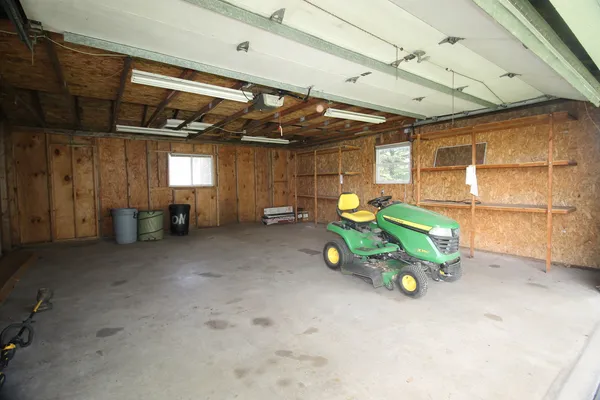 $290,000 | 10093 Wolf Road, Geneseo, IL 61254