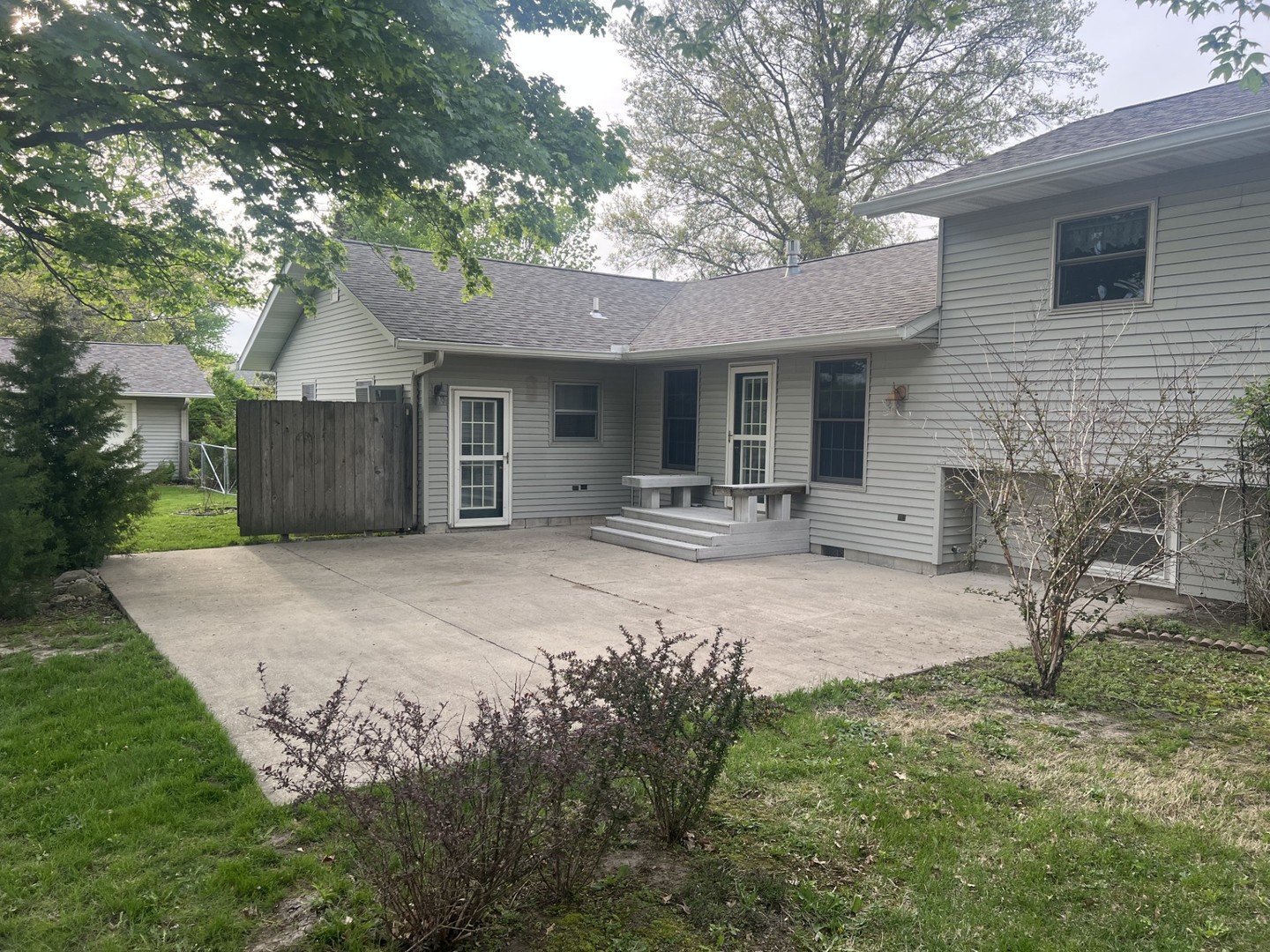10093 Wolf Road Geneseo, IL 61254 - Photo 7 of 33