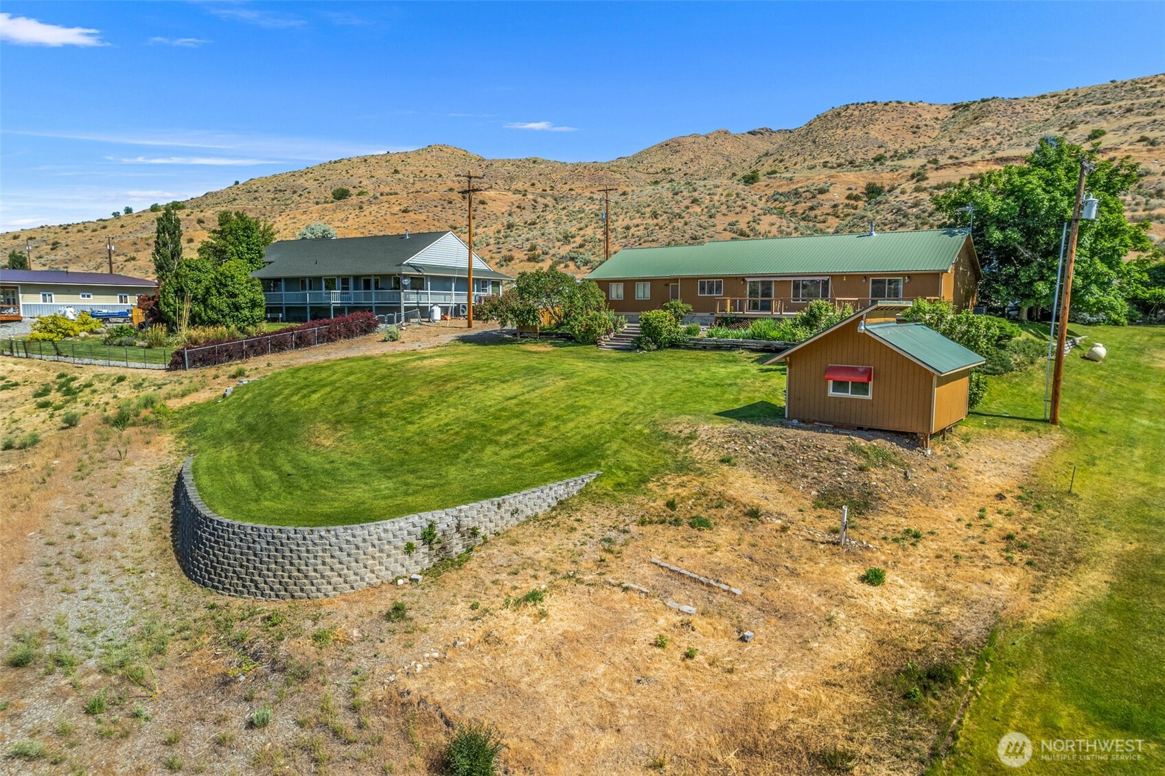 105 Bill Shaw Road Pateros, WA 98846 - Photo 24 of 40