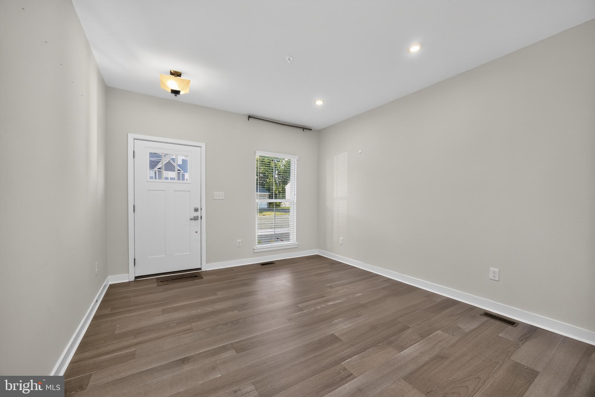 643 Cascade Way Kennett Square, PA 19348 - Photo 3 of 47
