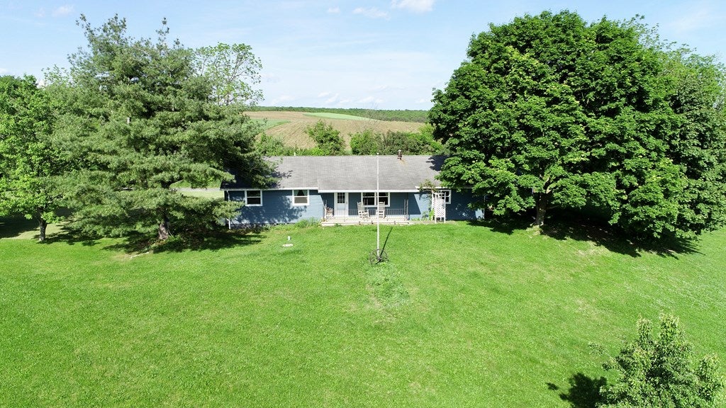 5209 Manor Hill Road Huntingdon, PA 16652 - Photo 4 of 54 Gallery Image 4