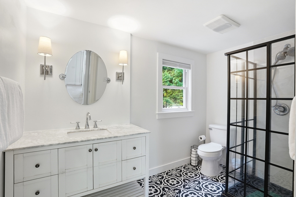 374 First Parish Road, Unit 1 Scituate, MA 02066 - Photo 19 of 27