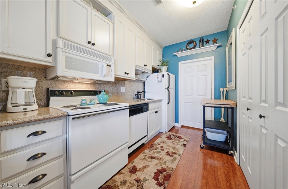 5237 Lake Road West, Unit 1107 Ashtabula, OH 44004 - Photo 10 of 25