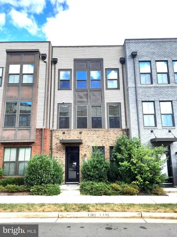 $3,500 | 22326 Tees Terrace, Ashburn, VA 20148