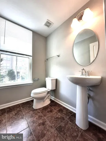 $3,500 | 22326 Tees Terrace, Ashburn, VA 20148