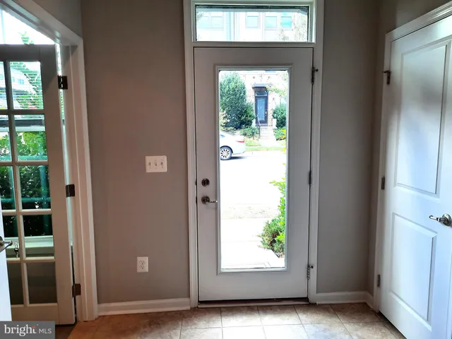 $3,500 | 22326 Tees Terrace, Ashburn, VA 20148