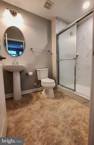 $3,500 | 22326 Tees Terrace, Ashburn, VA 20148