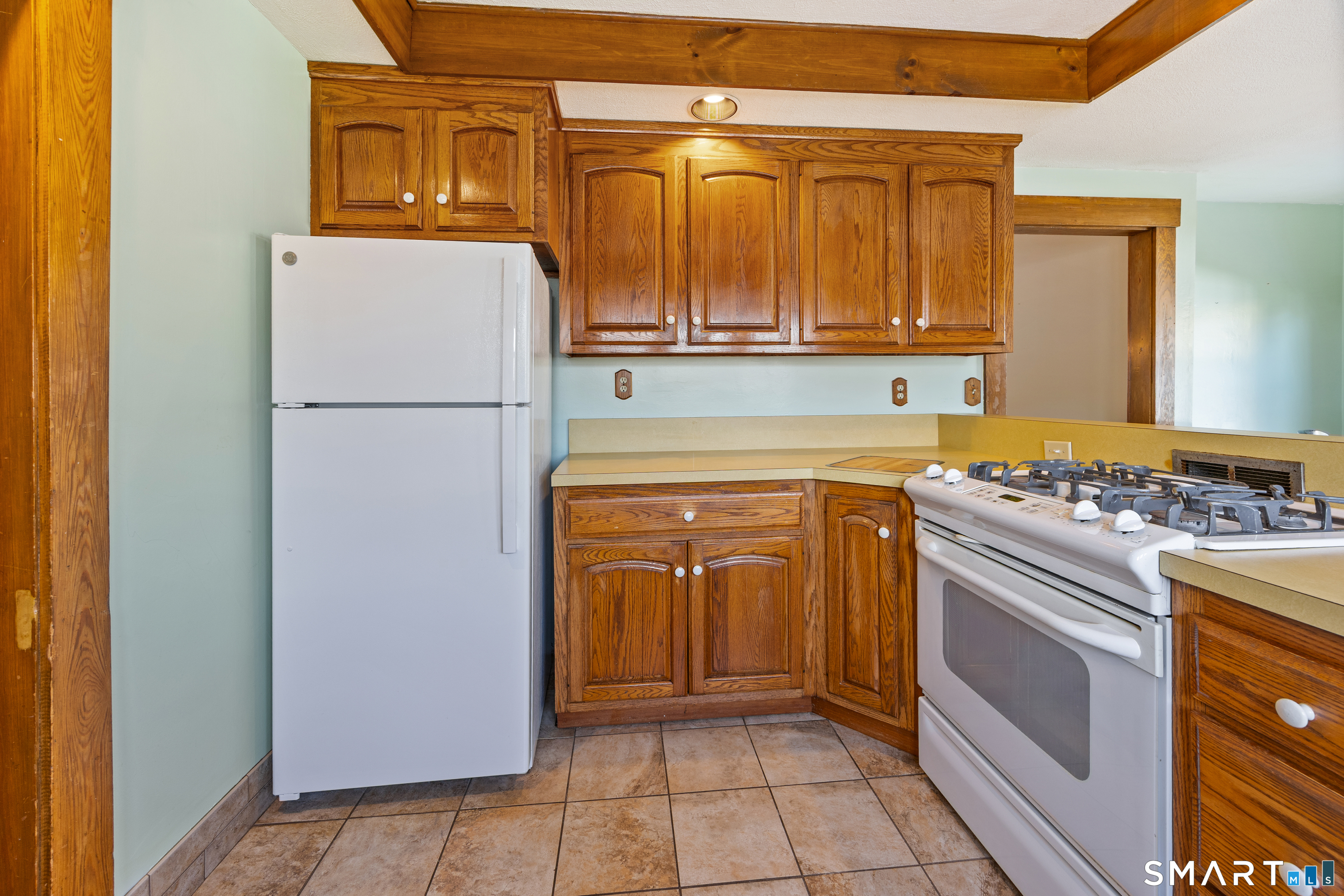 80 Pearl Street Meriden, CT 06450 - Photo 13 of 37
