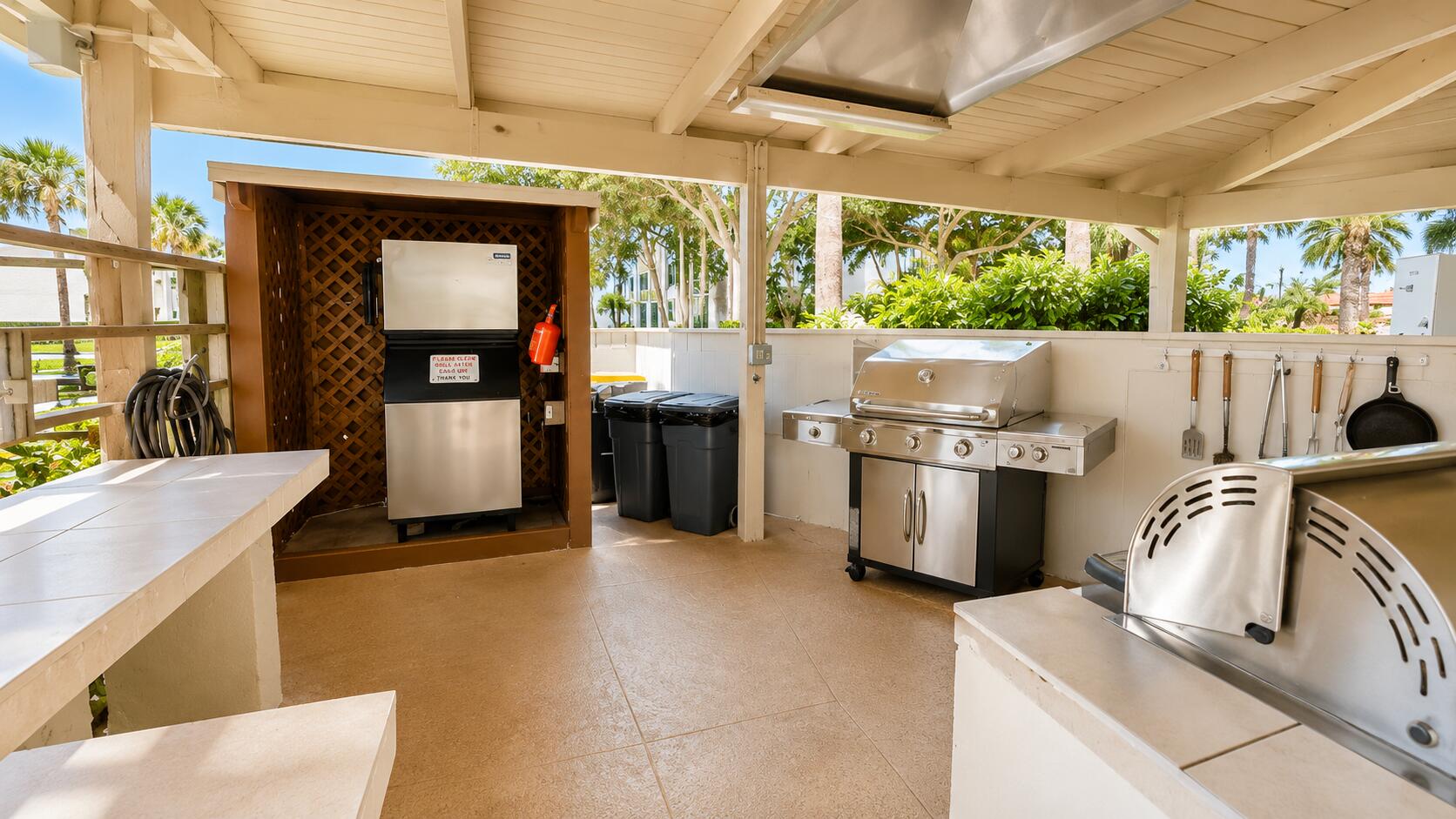 1950 Southwest Palm City Road, Unit 10106 Stuart, FL 34994 - Photo 20 of 23 Patio
