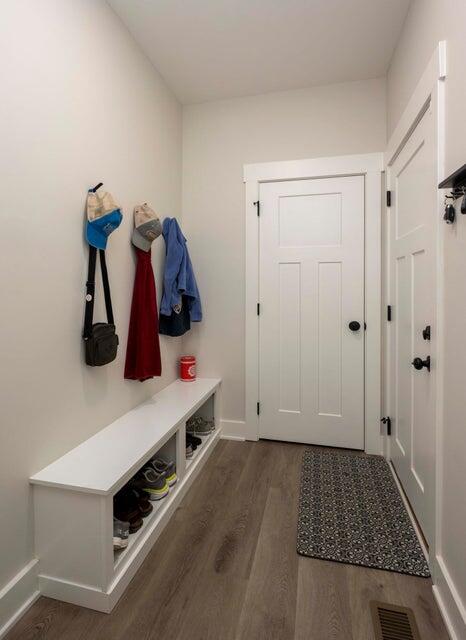 1282 No Pone Road Northwest Georgetown, TN 37336 - Photo 27 of 41 Mud Room