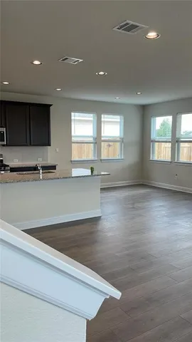 $2,250 | 120 Landry Street, Georgetown, TX 78628