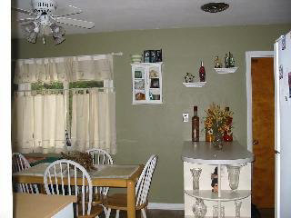 7940 Secor Road Lambertville, MI 48144 - Photo 7 of 10 461916-6.JPG
