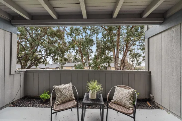 $210,000 | 355 Parkview Terrace, Unit F7, Vallejo, CA 94589