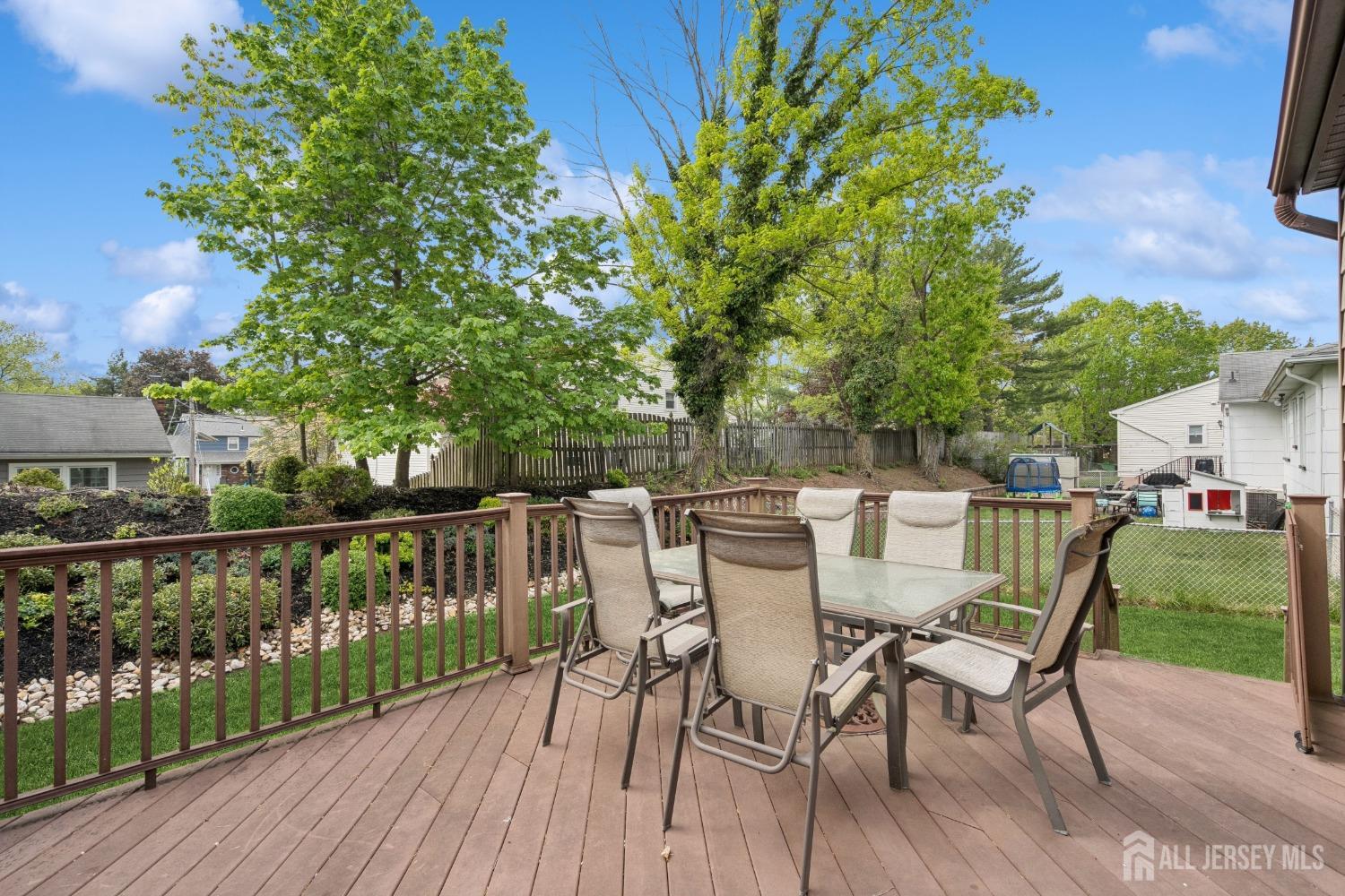 35 Edgemount Road Edison, NJ 08817 - Photo 30 of 36