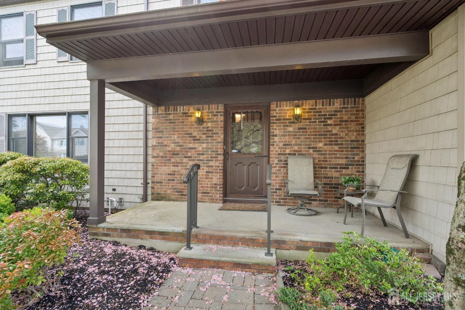 35 Edgemount Road Edison, NJ 08817 - Photo 4 of 36