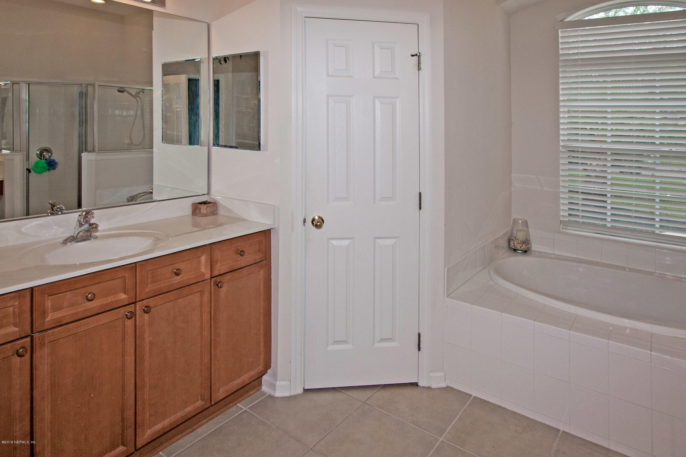 310 Porta Rosa Circle St. Augustine, FL 32092 - Photo 20 of 38 master_bathroom