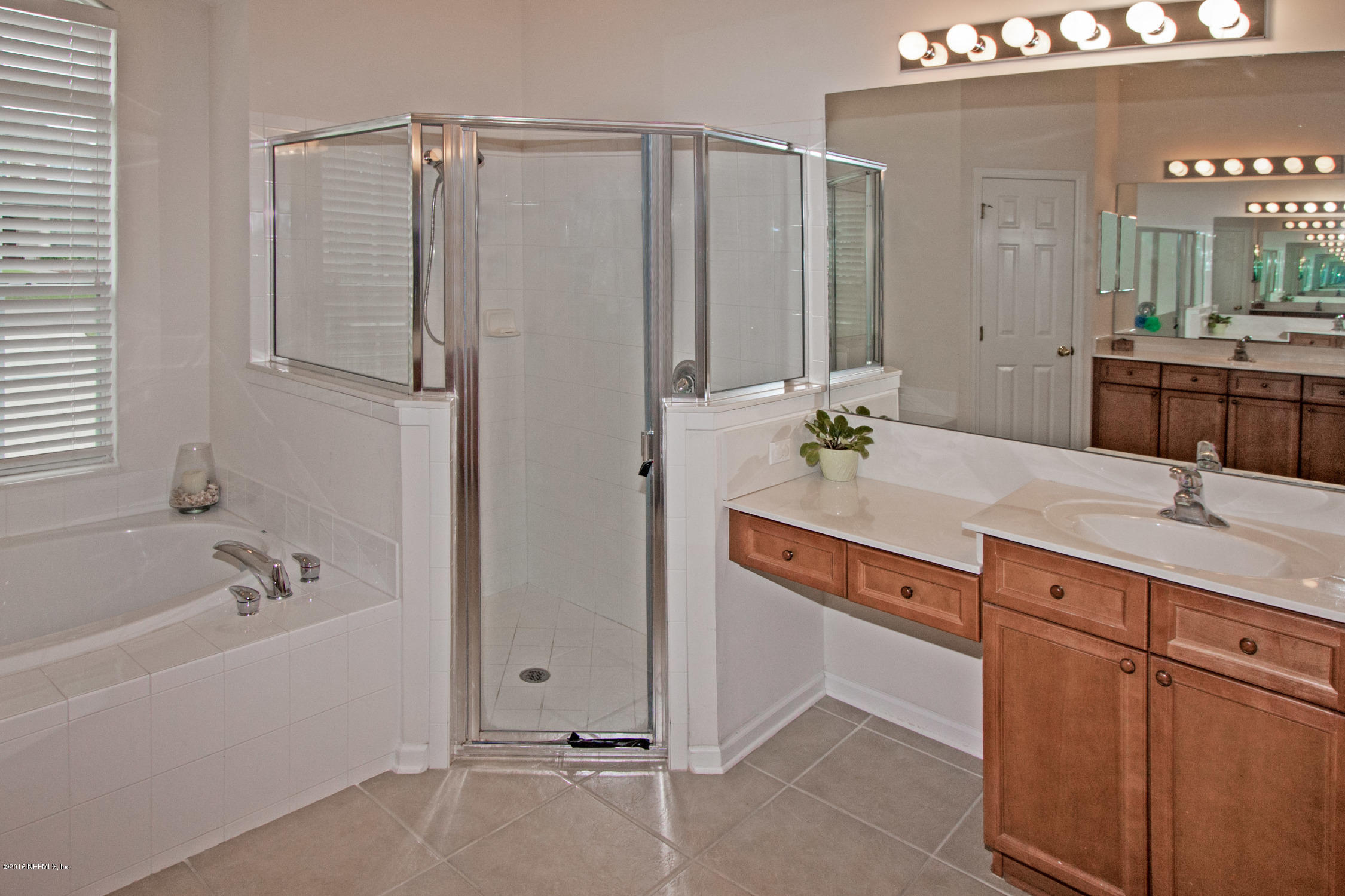 310 Porta Rosa Circle St. Augustine, FL 32092 - Photo 22 of 38 master_bathroom__2