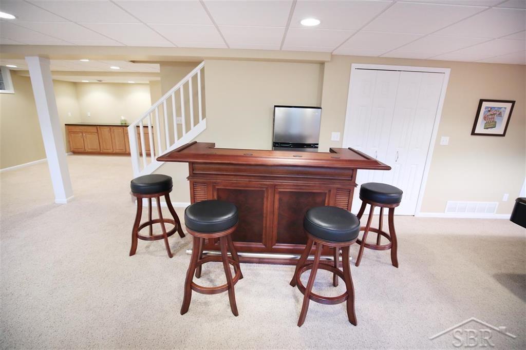2941 East Mier Road Midland, MI 48642 - Photo 34 of 47 50011096-33.JPG