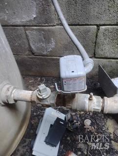 5801 Lake Ridge Road Ukiah, CA 95482 - Photo 9 of 21 a close view of shoes